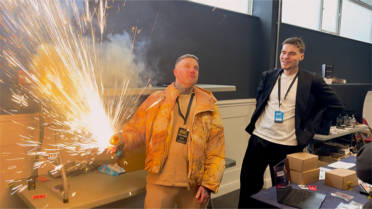 Shining by Hide × EfimovFlash