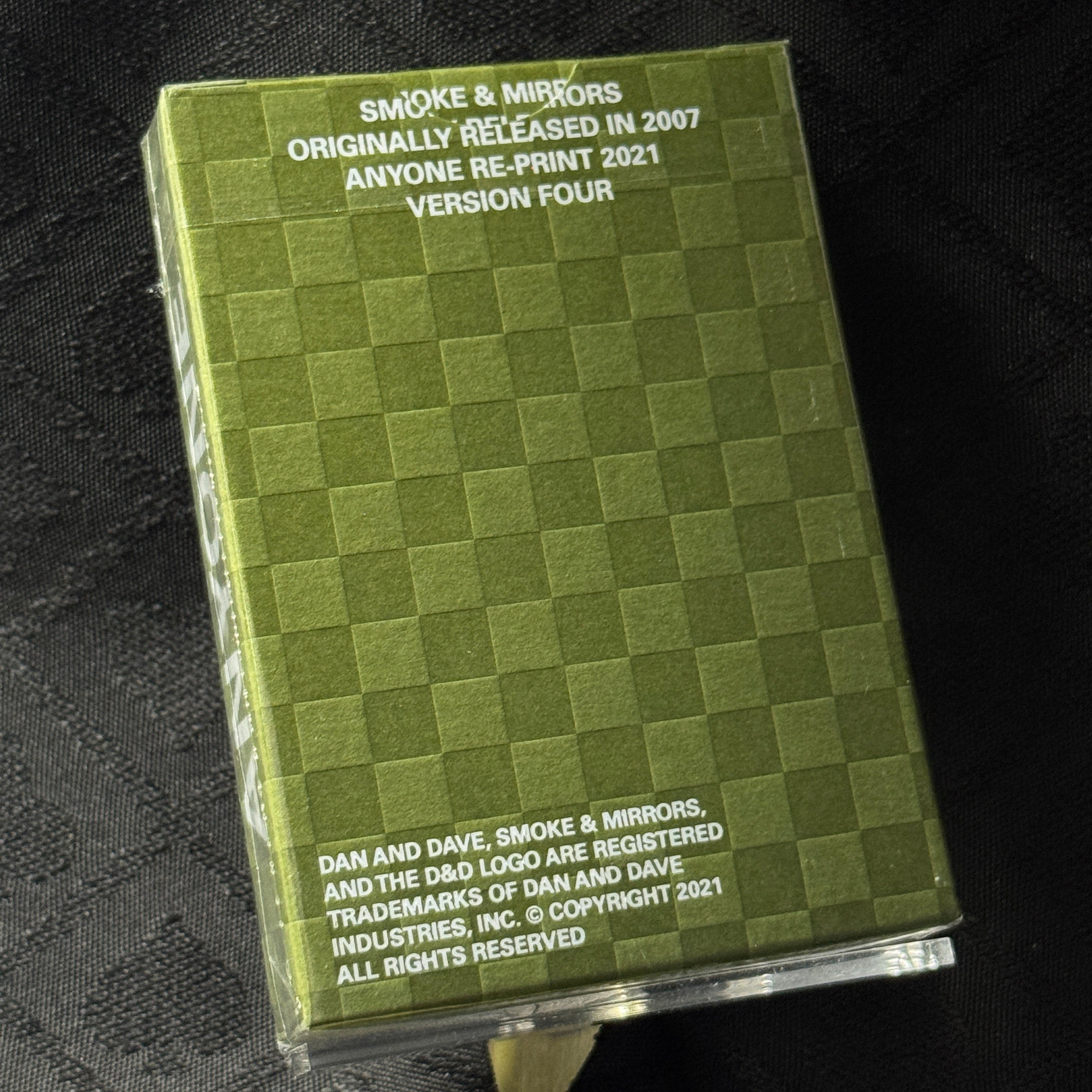 Smoke & Mirrors (V4, Green) Playing Cards