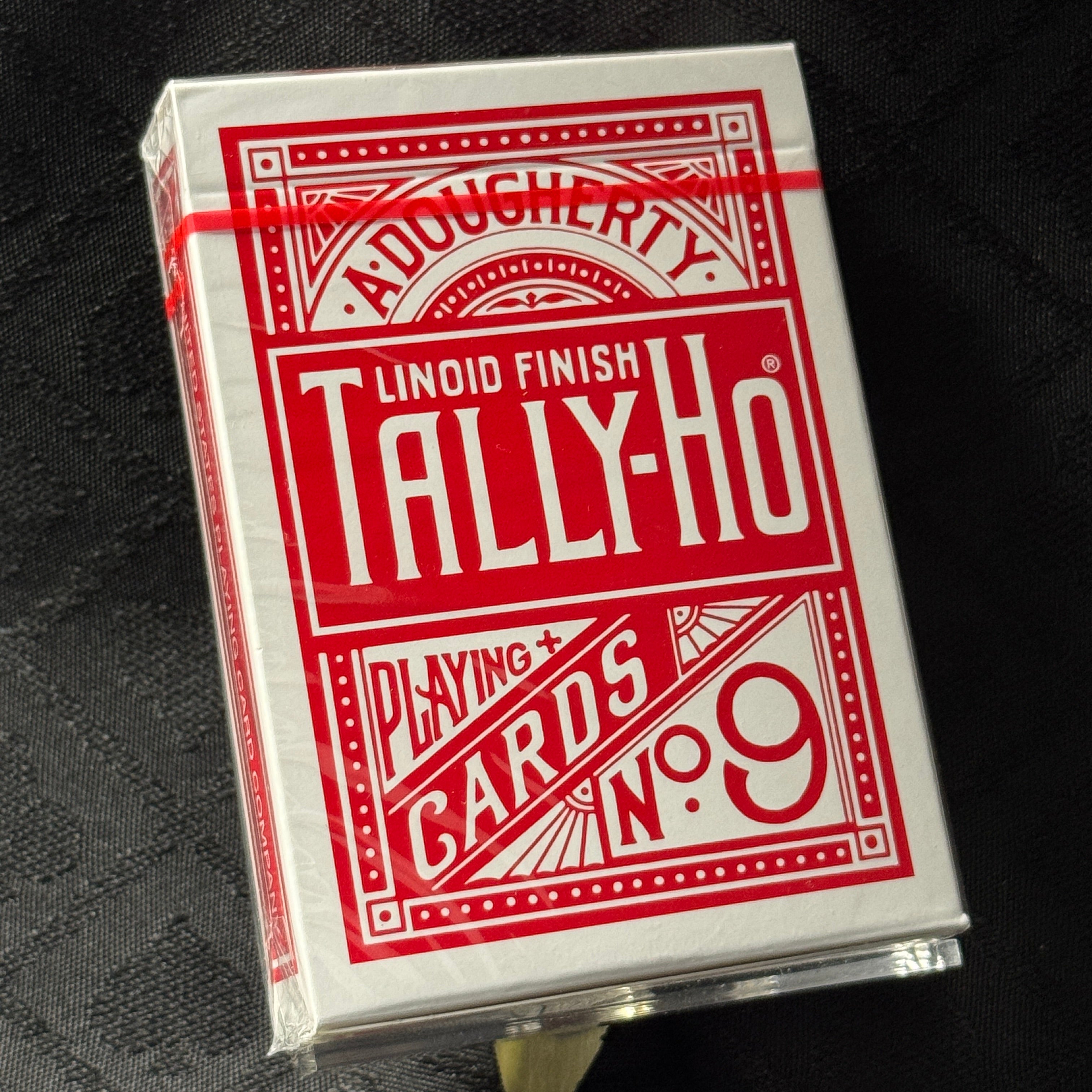 Thin Crushed Tally-Ho Circle Back (Red) Playing Cards