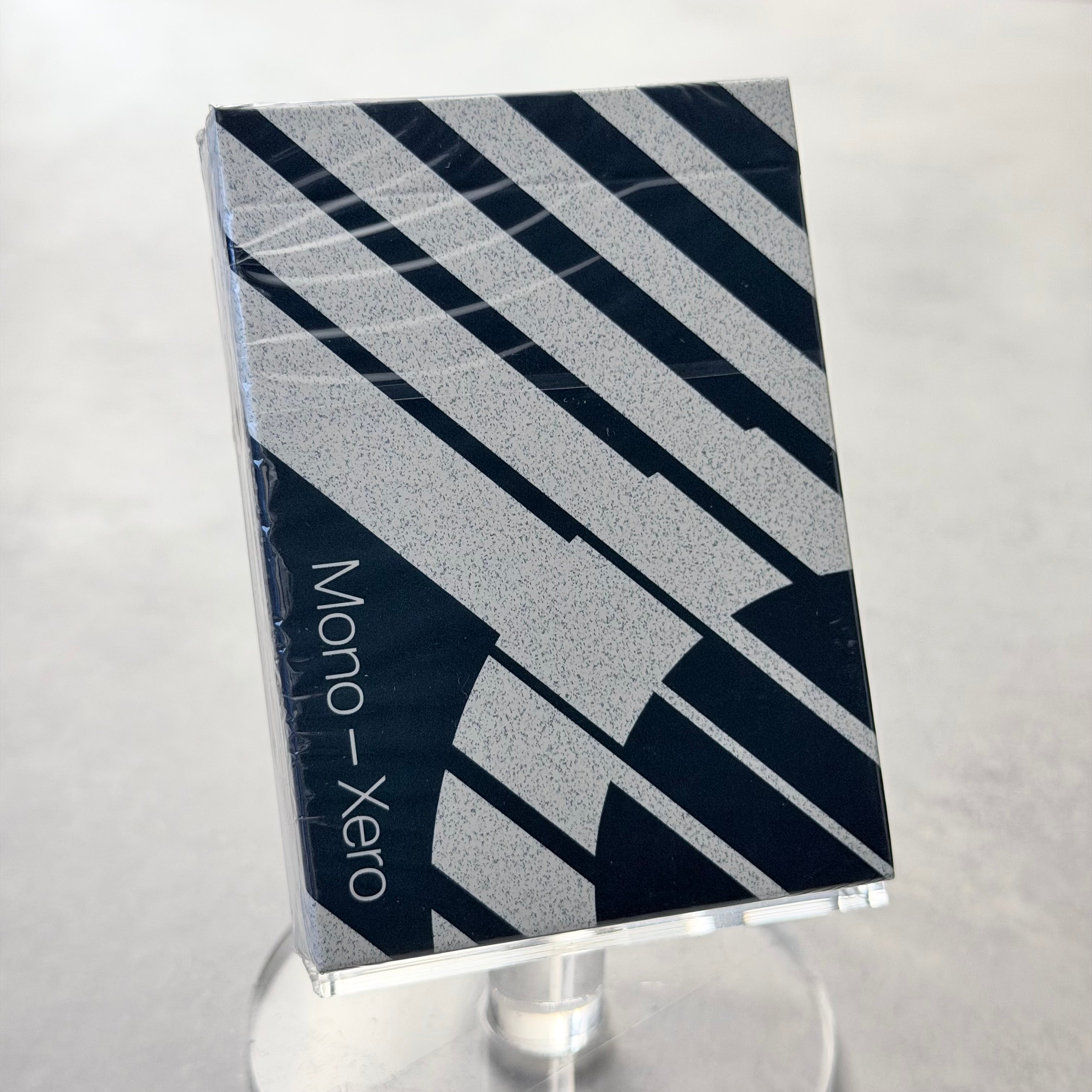 Mono Xero Playing Cards