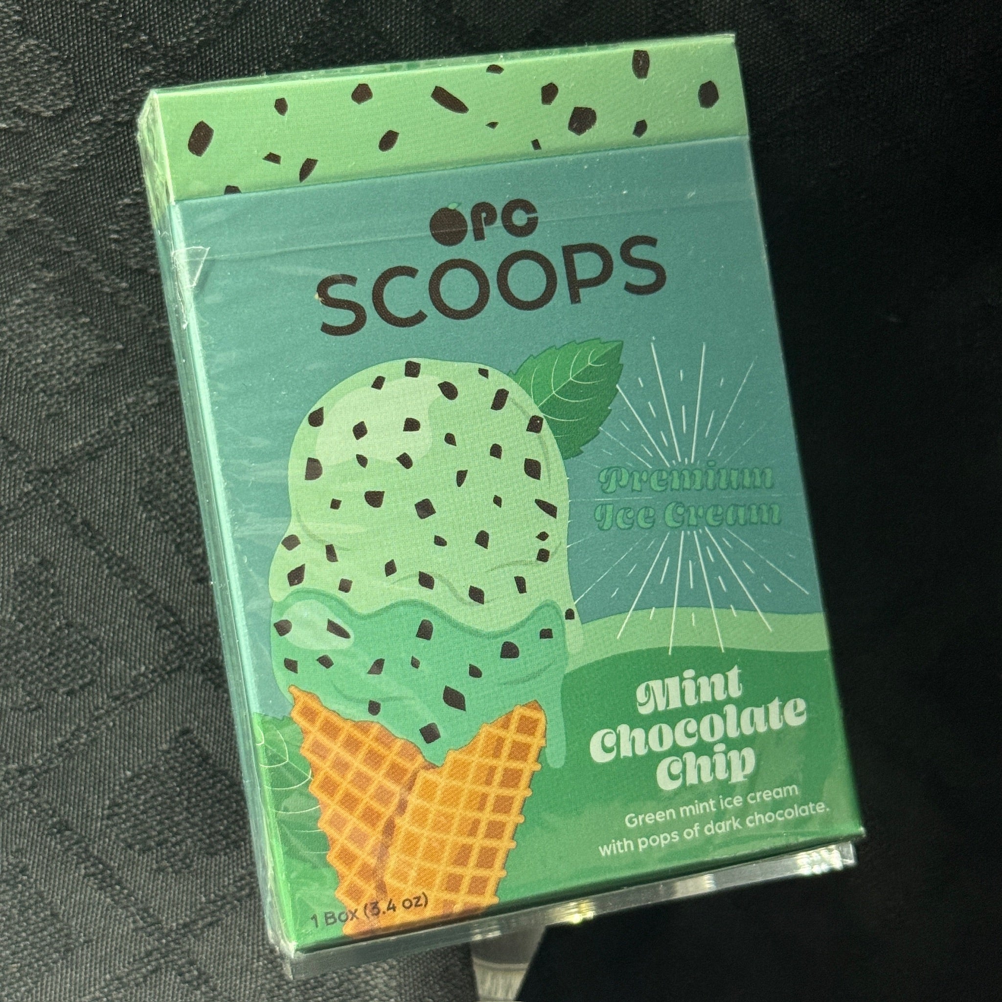 Scoops (Gilded #24/150) Playing Cards