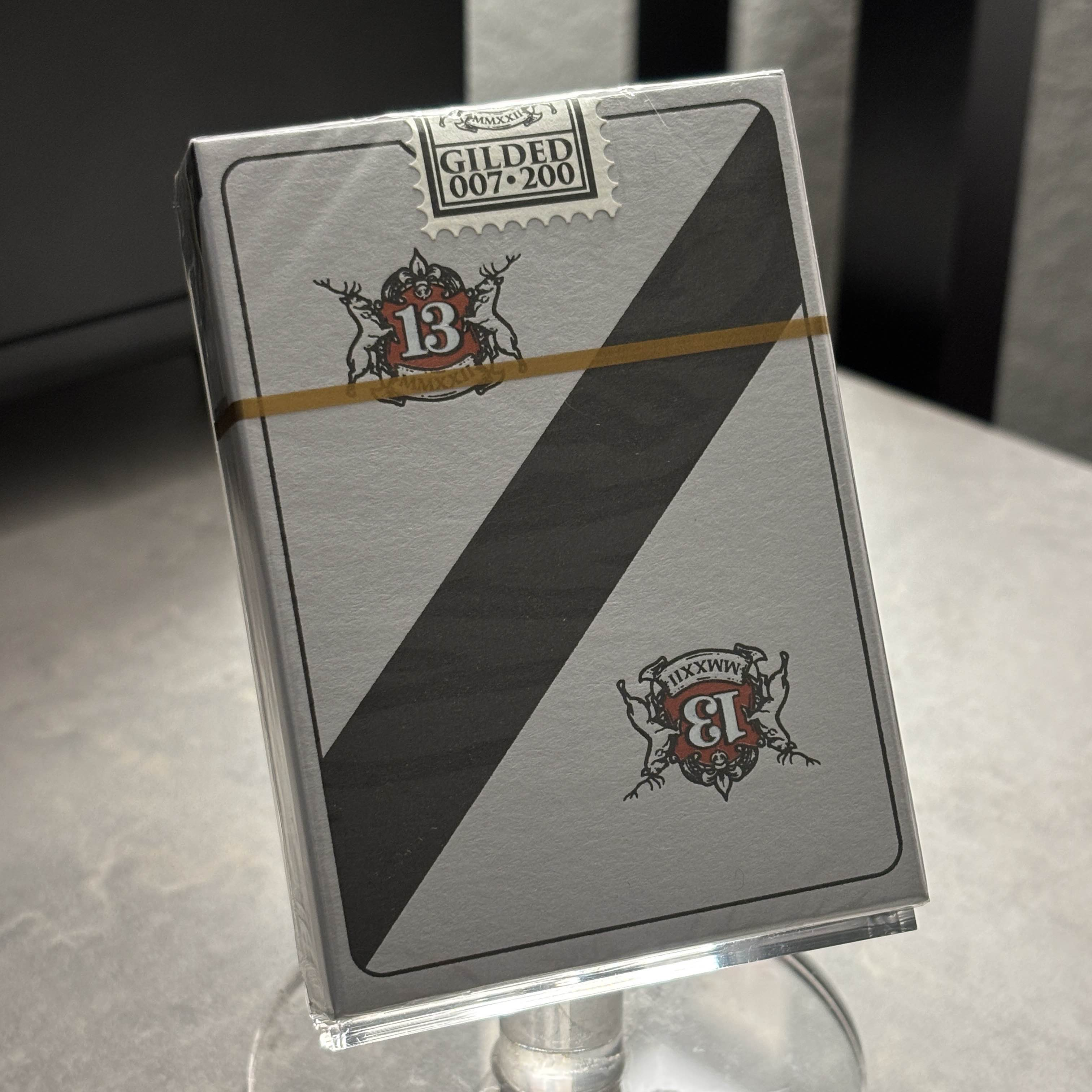 Table Players V21 ("Marvels" Gilded #7/200) Playing Cards