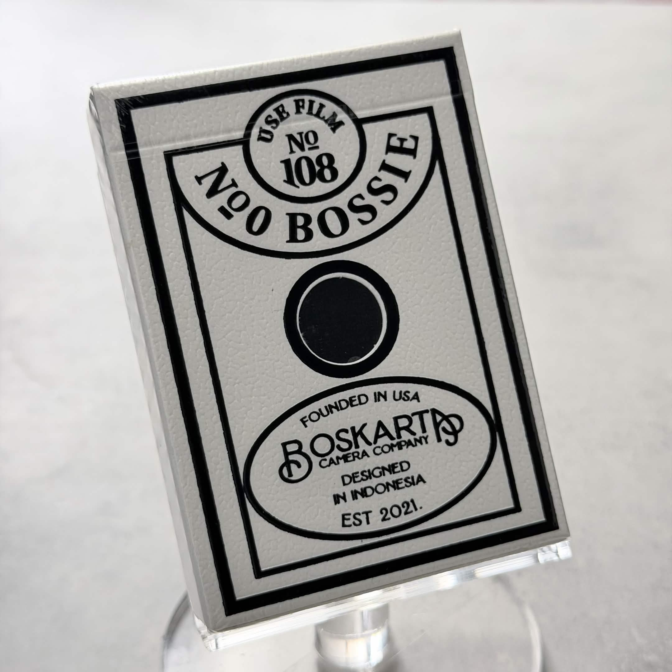 Boskarta Playing (Lux Gilded Error) Playing Cards