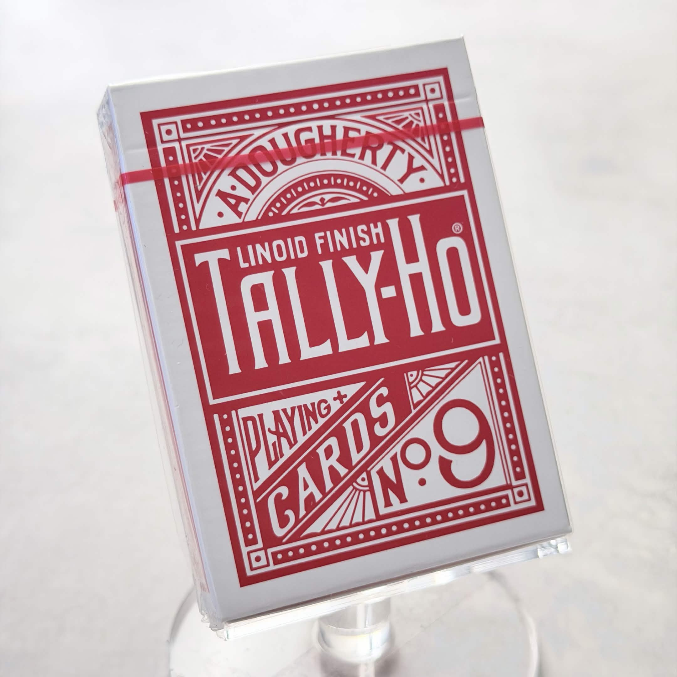 Tally-Ho Circle Back (Red/Thin Crushed) Playing Cards