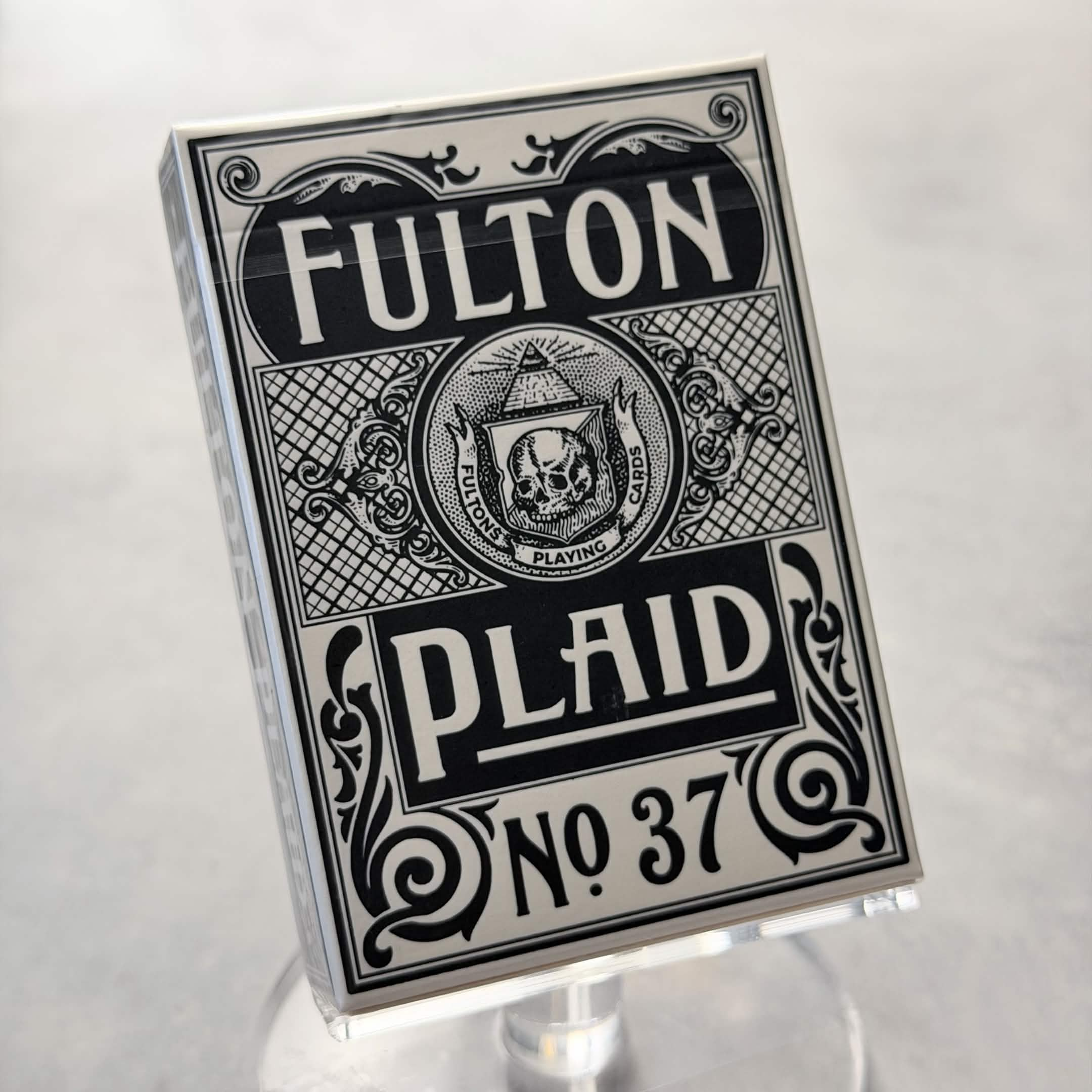 Fulton Plaid No. 37 White Whiskey ("Emerald Isle" Gilded) Playing Cards
