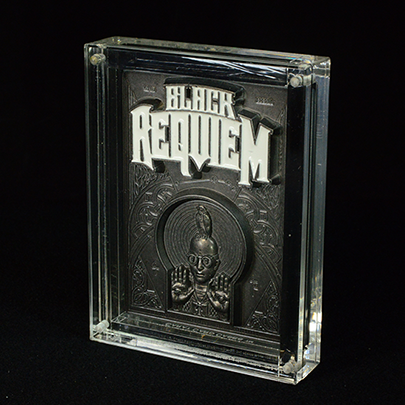 CARAT XMC Metal Card Display