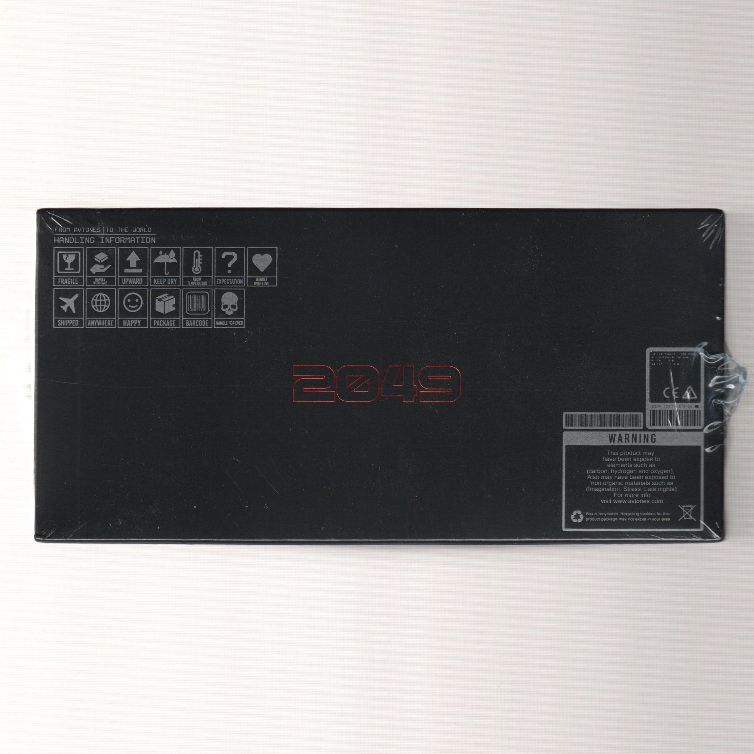 2049 Carbon Brick Box 9 [AUCTION]