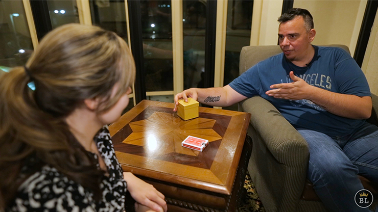 The Gift Black (Gimmick and Online Instructions) - Trick