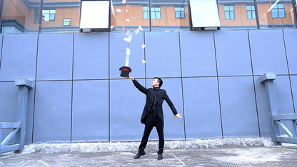 THE ROCKET Card Fountain RIGHT HANDED (Wireless Remote Version) by Bond Lee