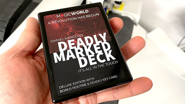 DEADLY MARKED DECK RED BEE (Gimmicks and Online Instructions) by MagicWorld - Trick