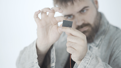Paradox Button by Julio Montoro and Ultrabello