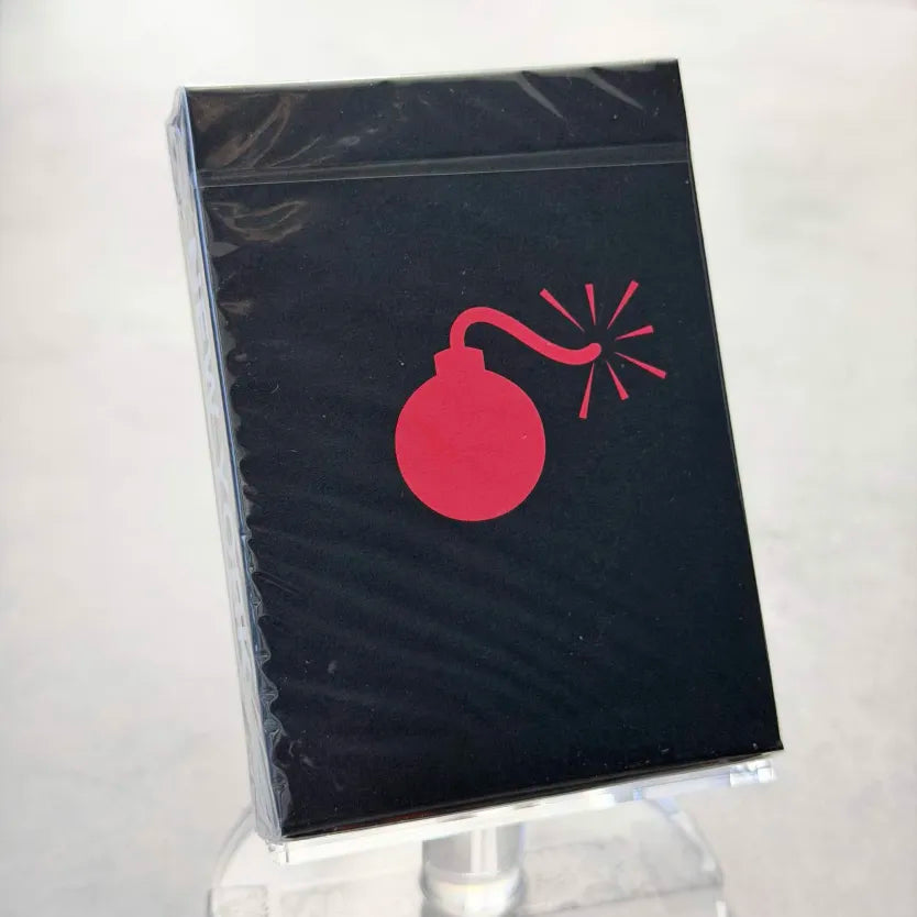 トランプ ANYONE BOMB set Anyone Worldwide: BOMB V2 GREY/RED (AS.IS.NYC) Playing Cards | X