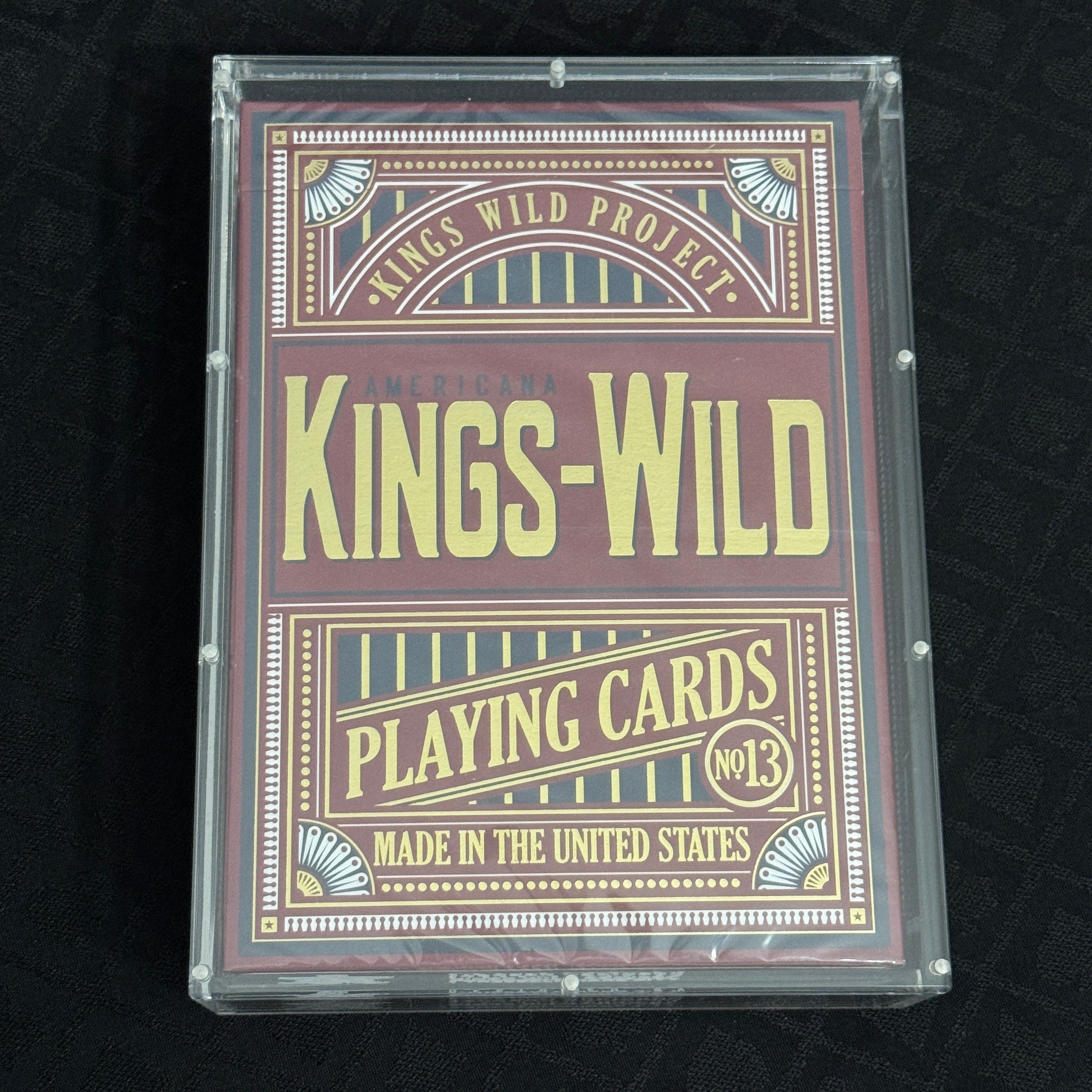 Kings Wild Americana Gilded Jumbo Tuck Collectors Set & Case [AUCTION]