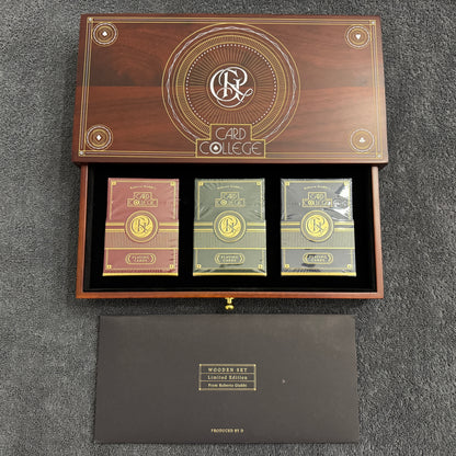 Card College Walnut Deluxe Box Set #067/100[AUCTION]
