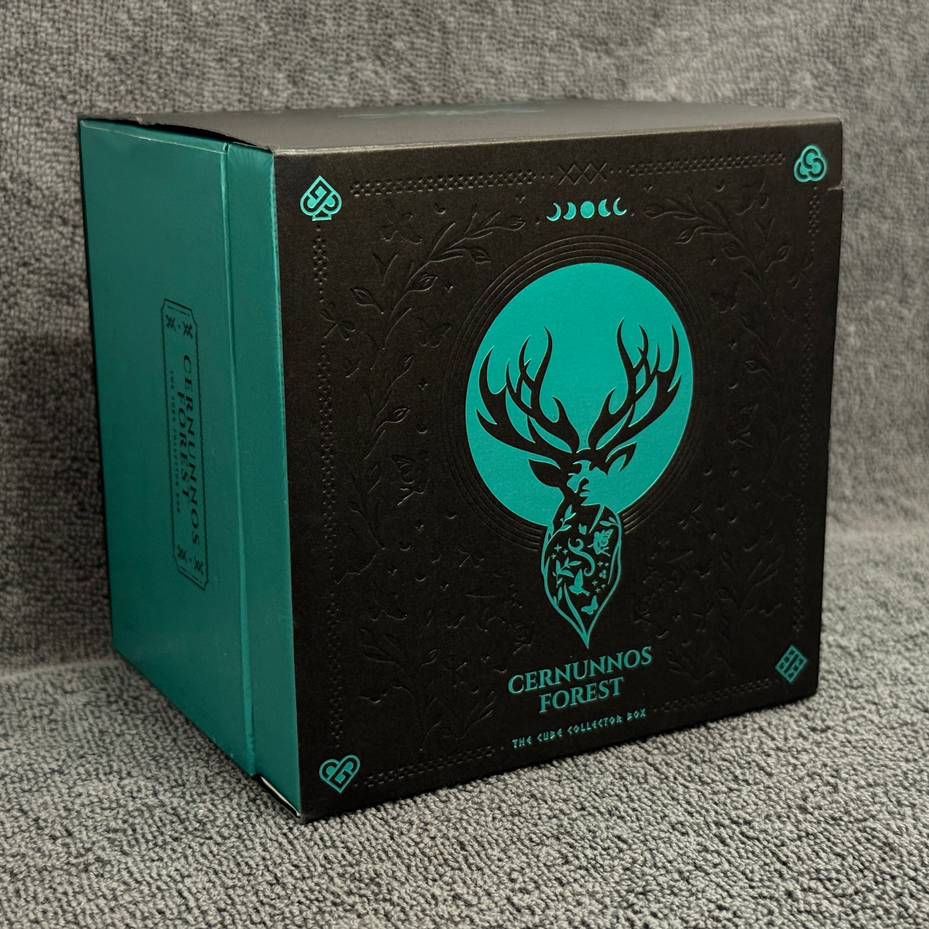 Cernunnos Forest Cube Collector Box [AUCTION]