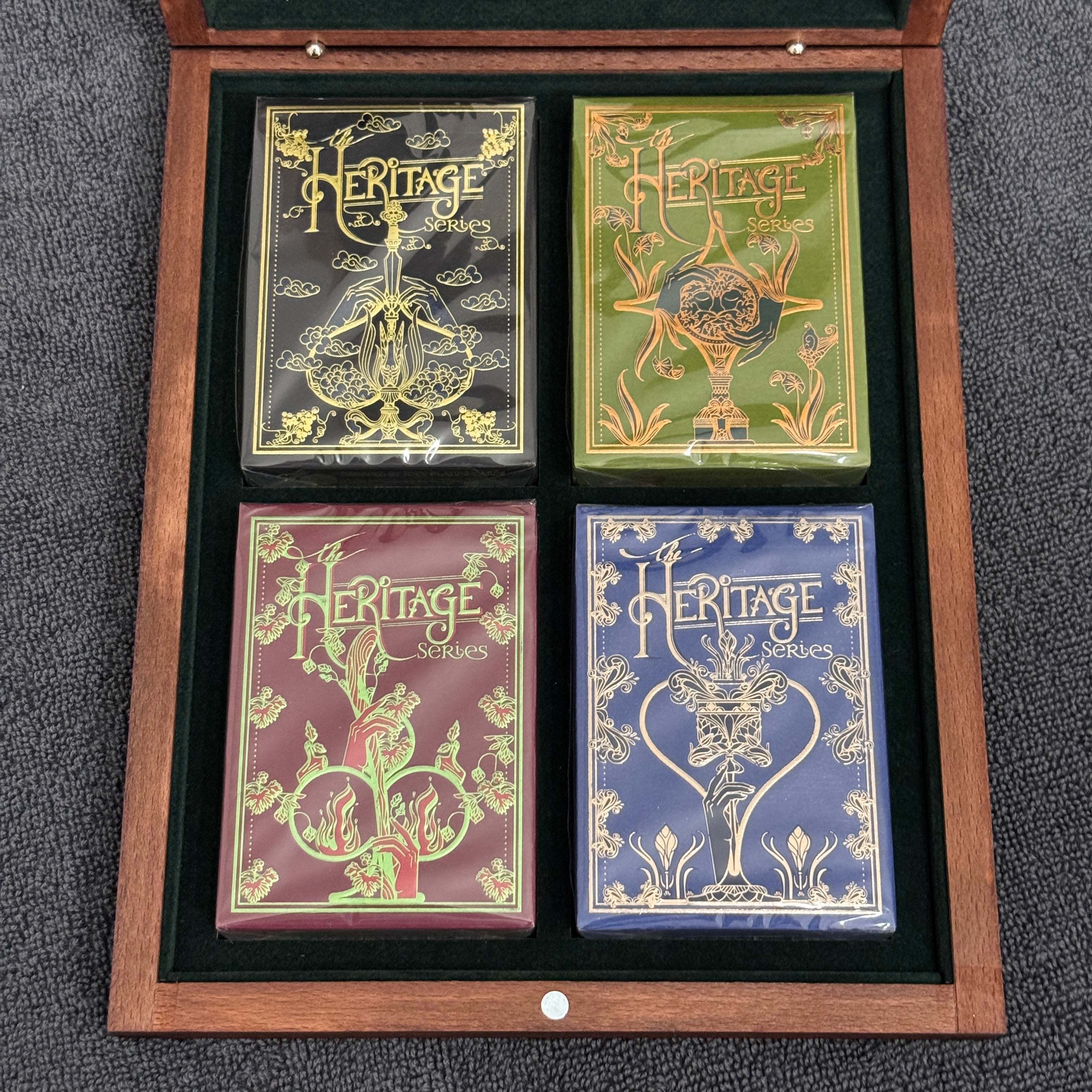 Heritage Series Deluxe Box Set (#012/200) [AUCTION]