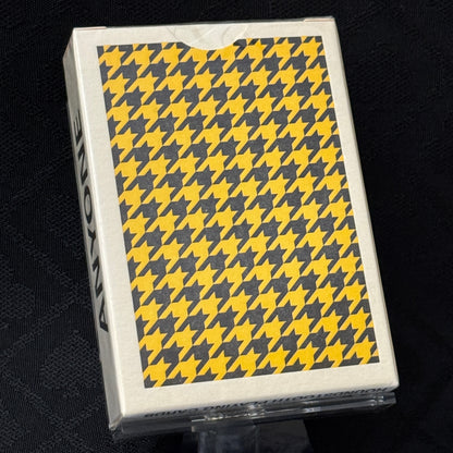 Houndstooth Playing Cards