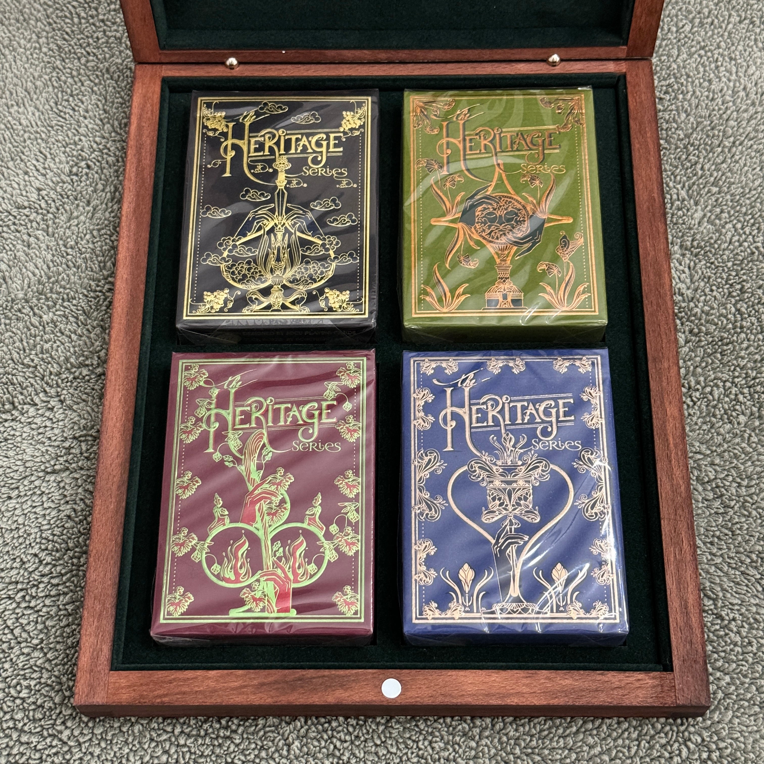 Heritage Series Deluxe Box Set (#123/200) [AUCTION]