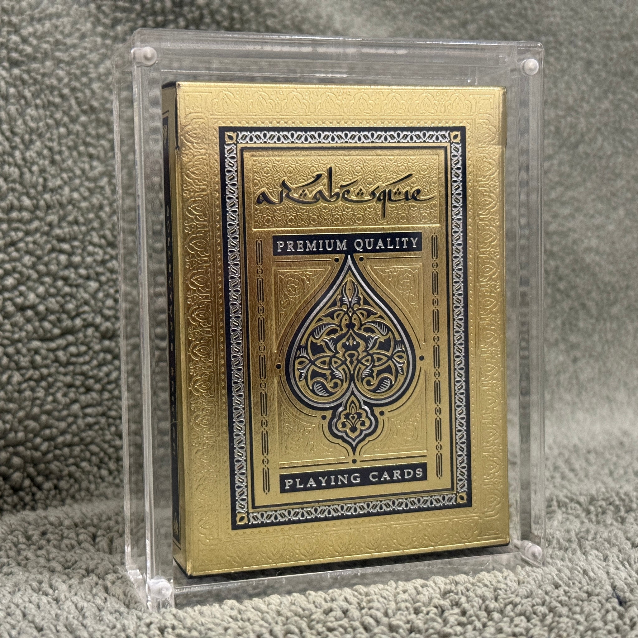 Arabesque Gold [AUCTION]