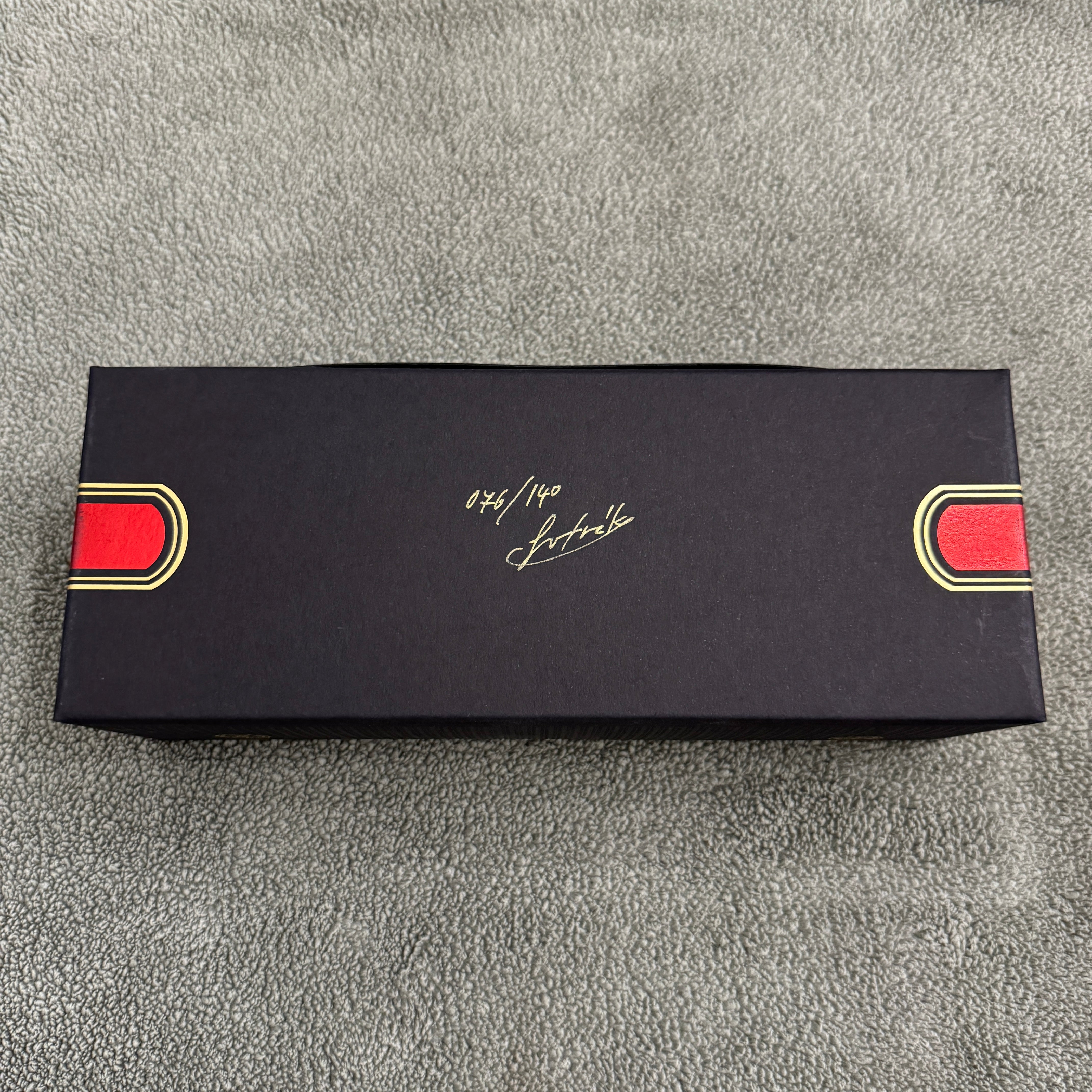 Charmers Signed Brick (#076/140) [AUCTION]