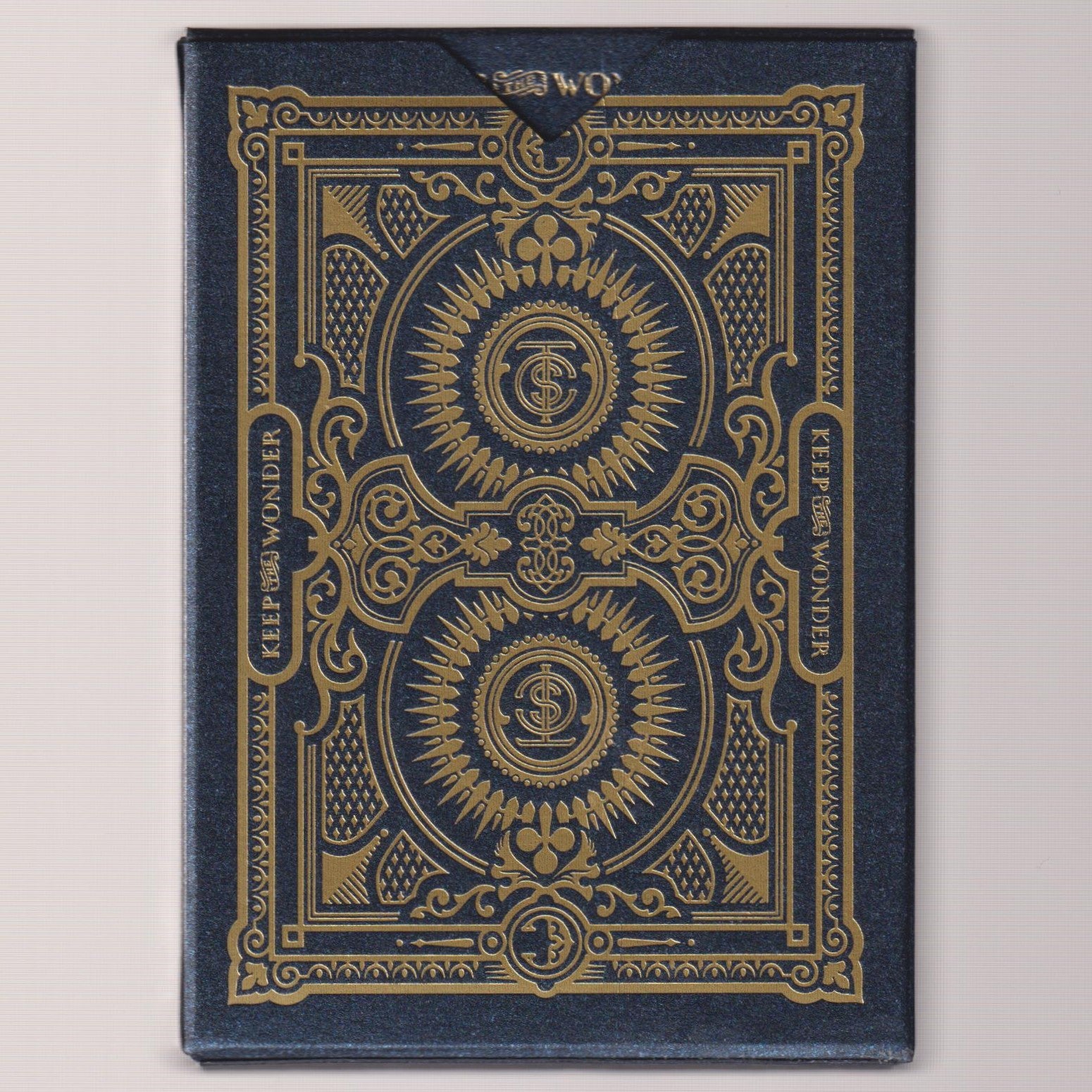 Charmers Boxed Signature Edition (Photographer's Deck) [AUCTION]