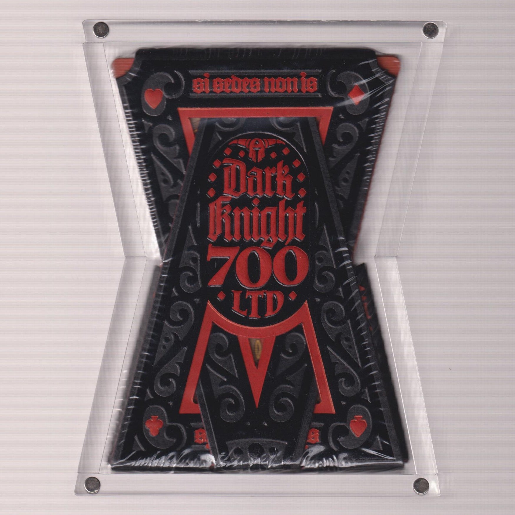 The 17th Kingdom Dark Knight & Case [AUCTION]