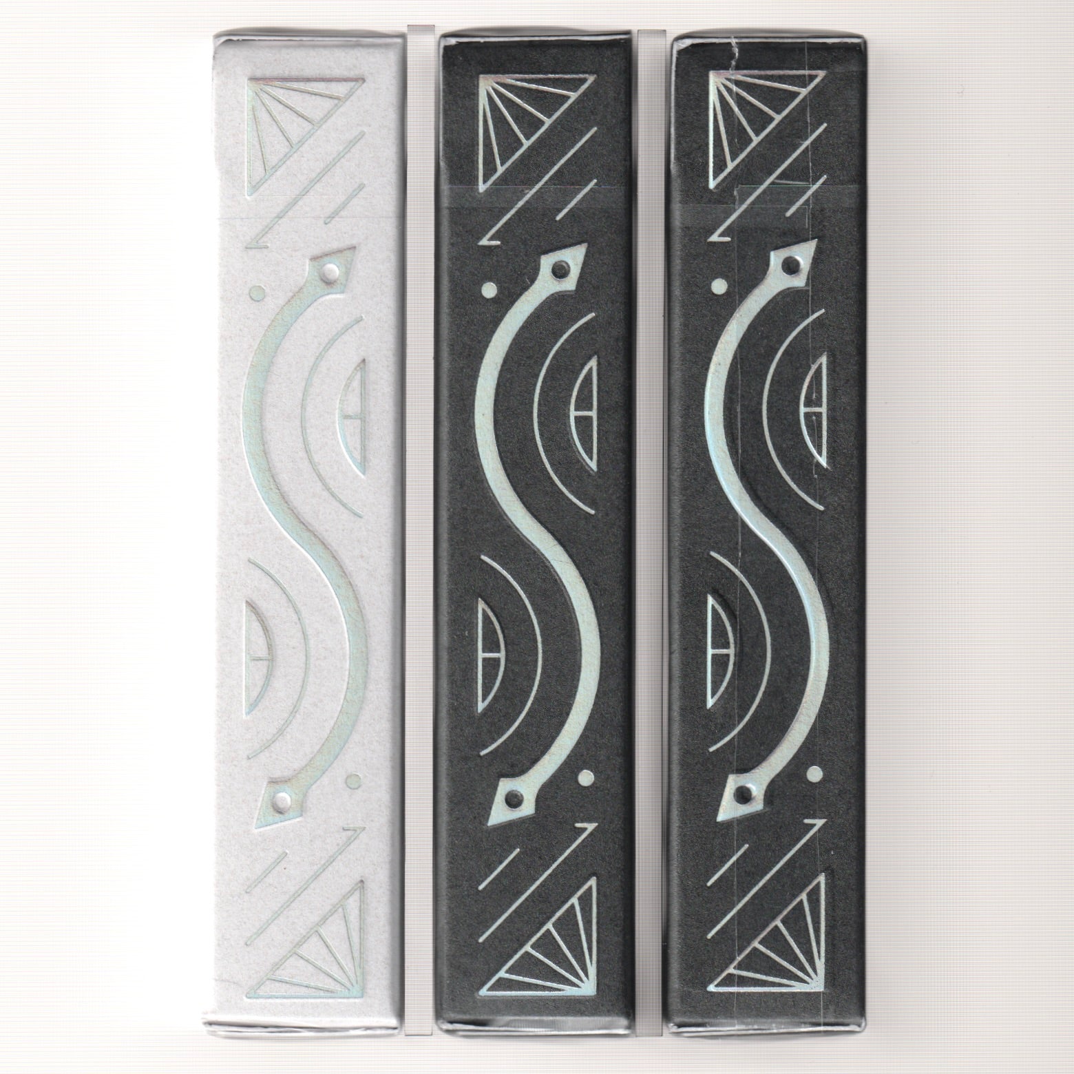 Dualism Chroma Set [AUCTION]