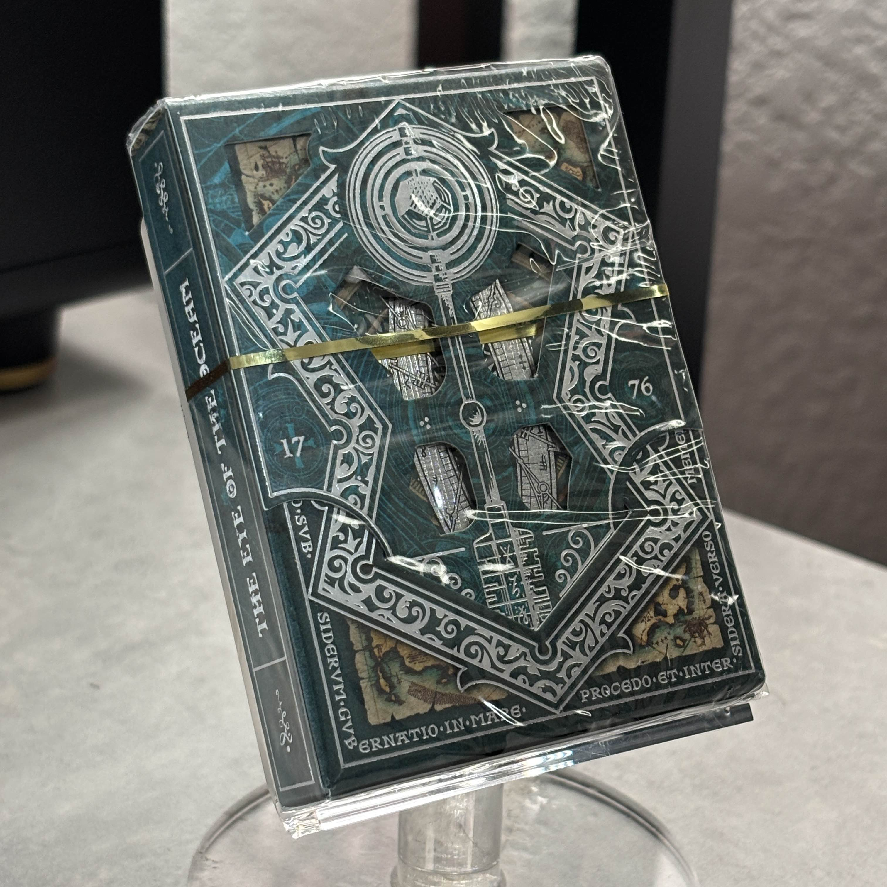 The Eye Of The Ocean (Lunae) Playing Cards