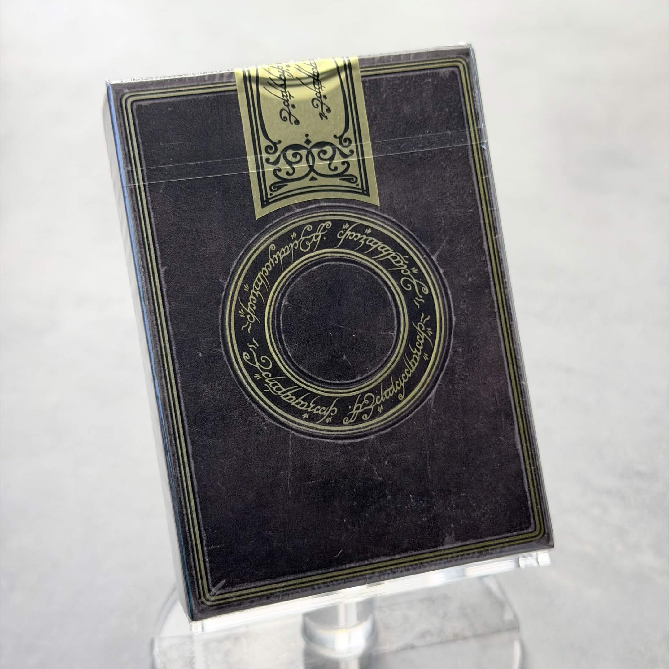 The Lord Of The Rings: One Deck To Rule Them All (Gilded) Playing Cards