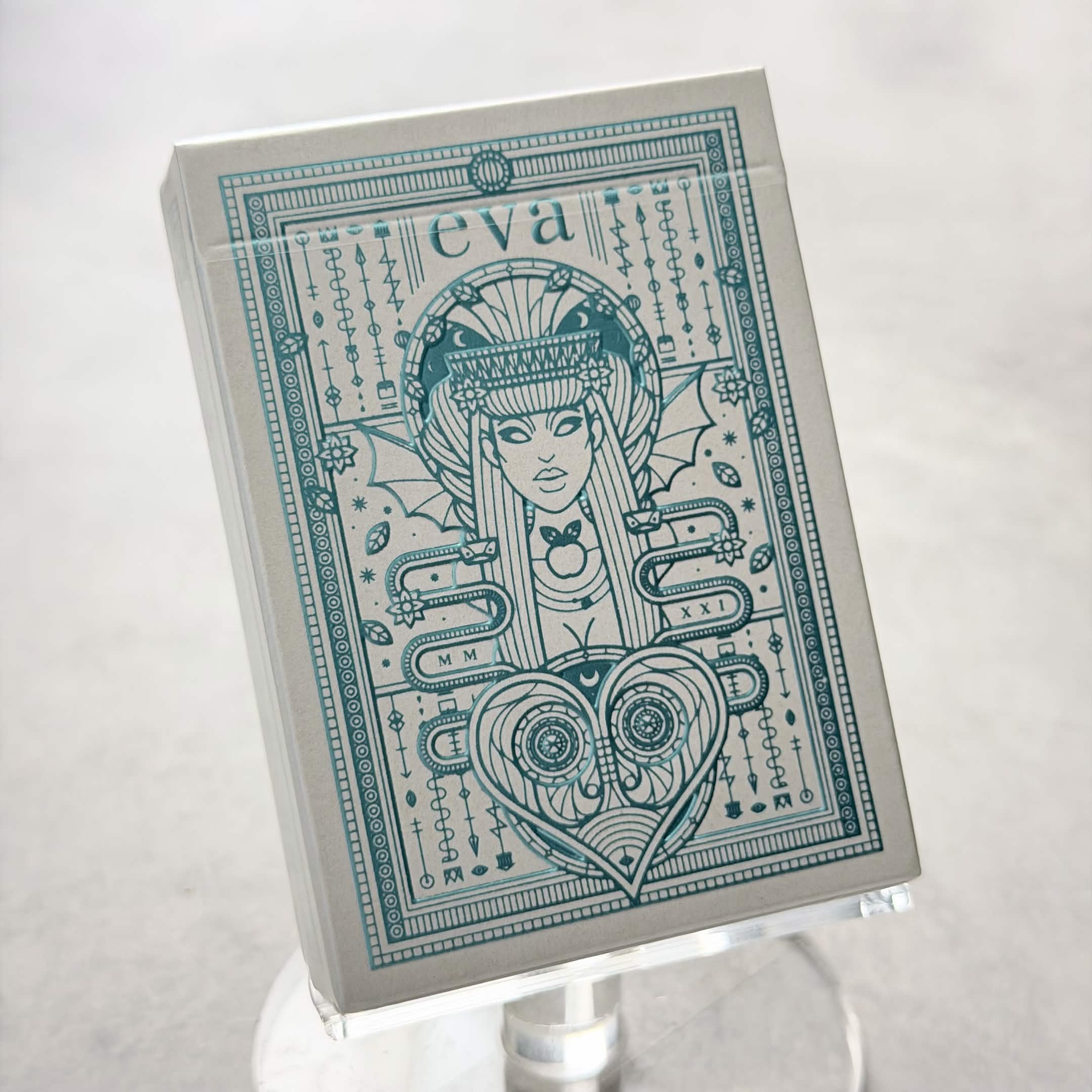 Eva White Rose Playing Cards
