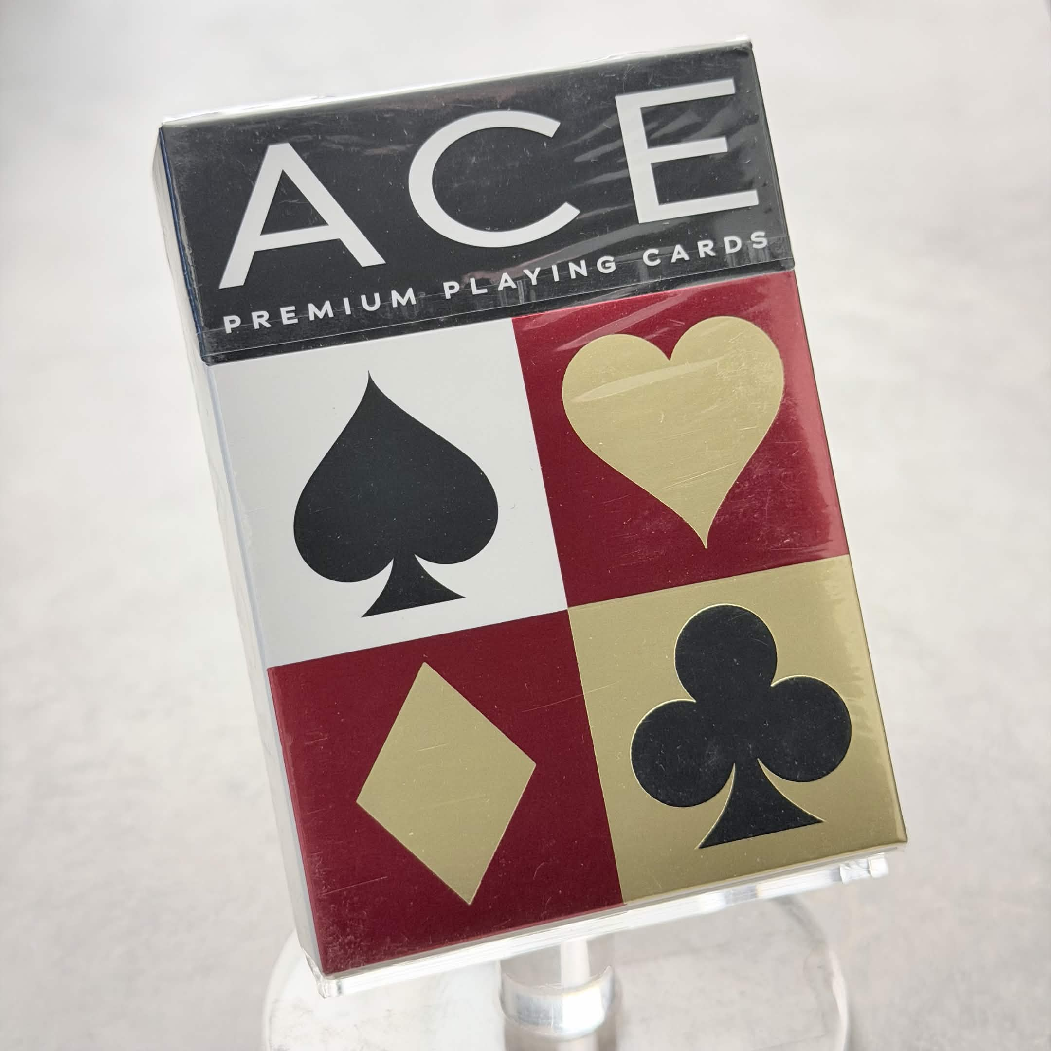 Table Players Vol. 27 ("Ace" Standard) Playing Cards
