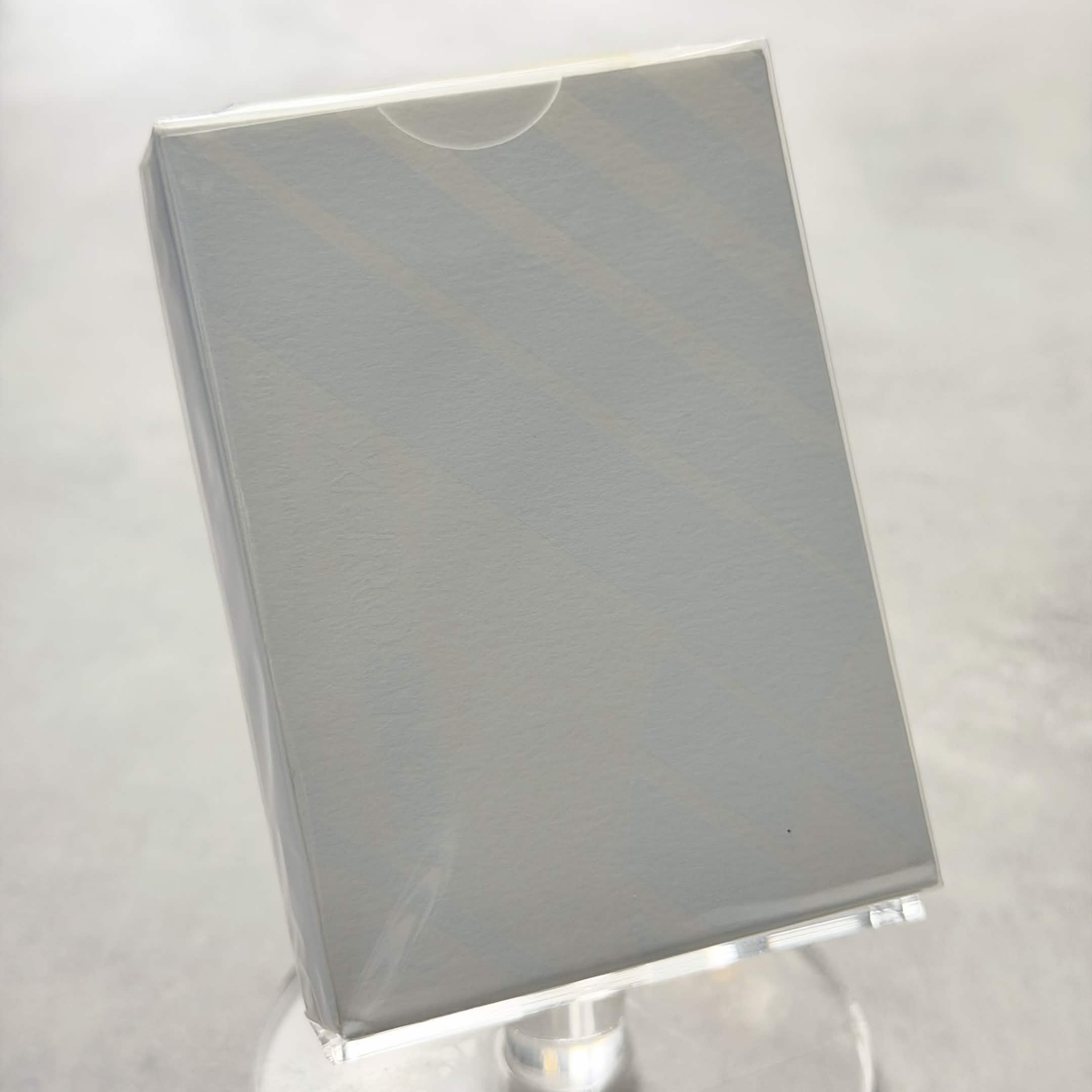 Mono-Xero (Snow) [SEALED / MINOR TUCK DEFECTS]