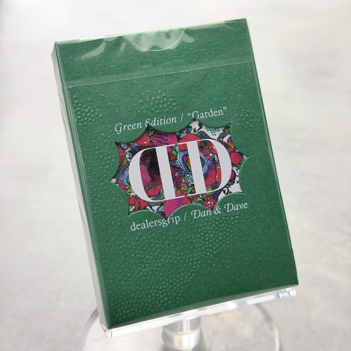 Smoke & Mirror (Garden) [SEALED / MINOR TUCK DEFECTS]