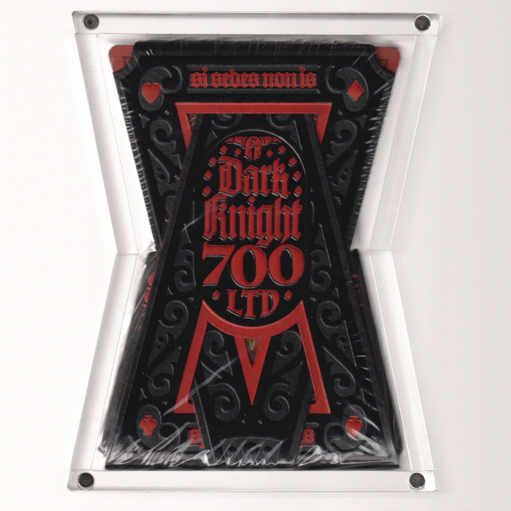 17th Kingdom Dark Knight & Carat Case [AUCTION]