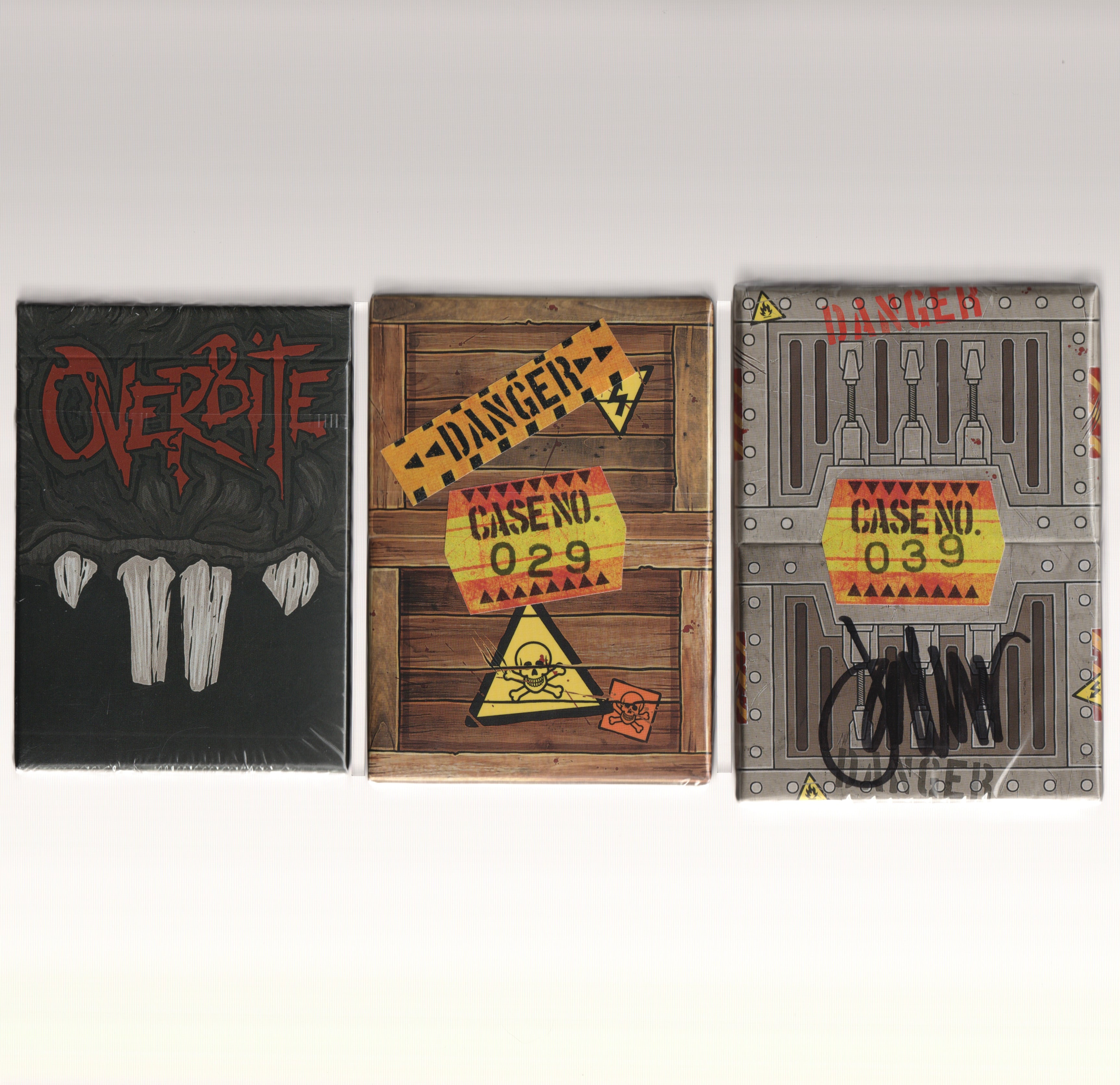 Overbite Black Set [AUCTION]