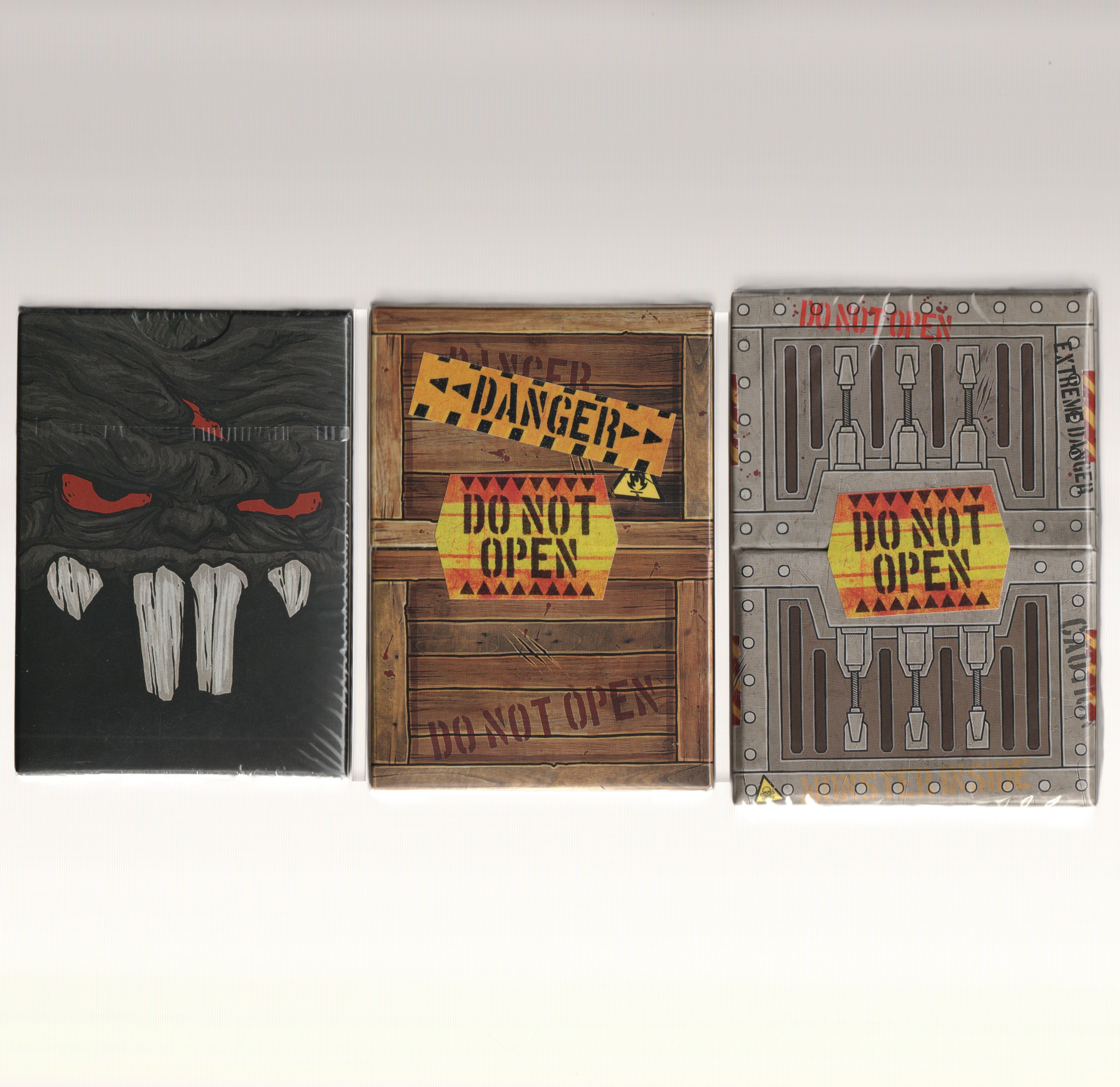 Overbite Black Set [AUCTION]