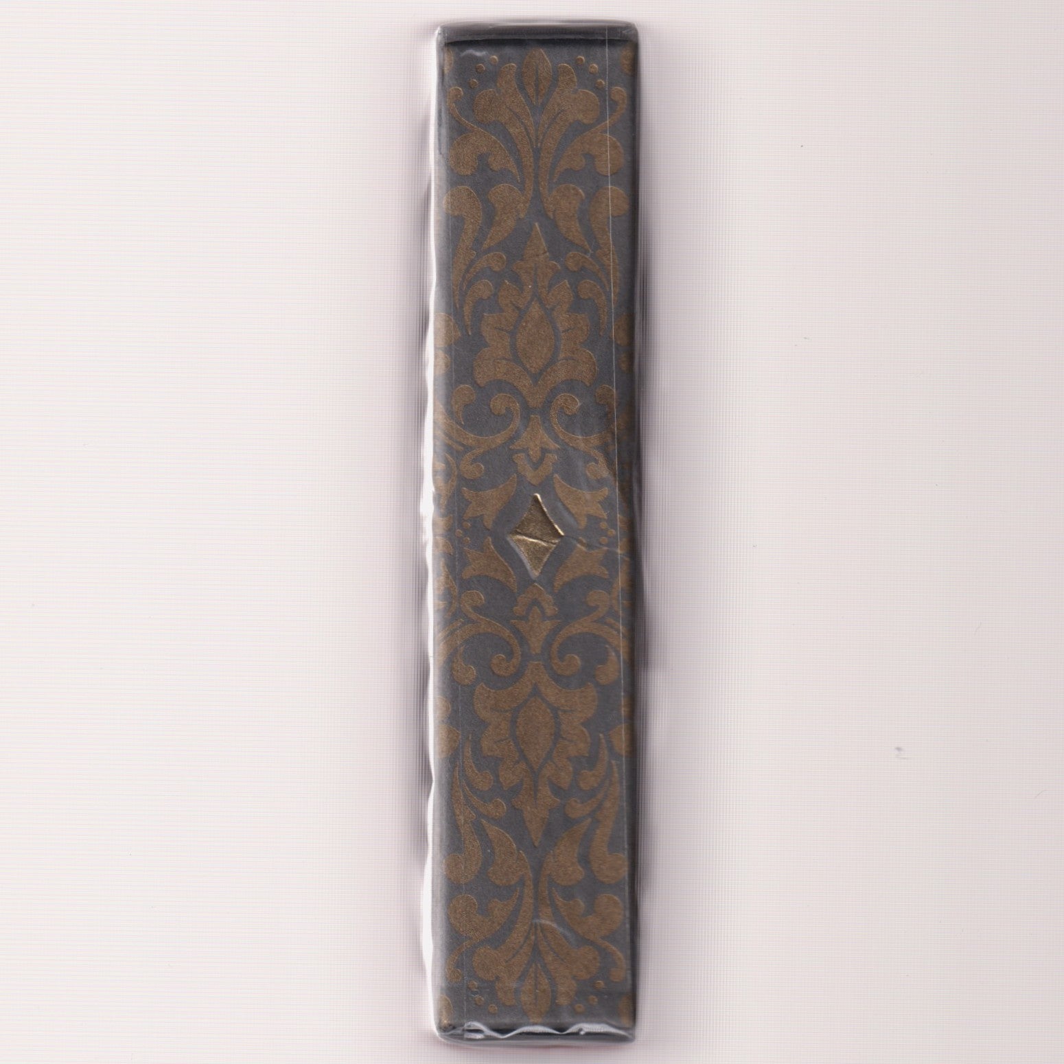 Silk Players (Sand, #761/950) [AUCTION]