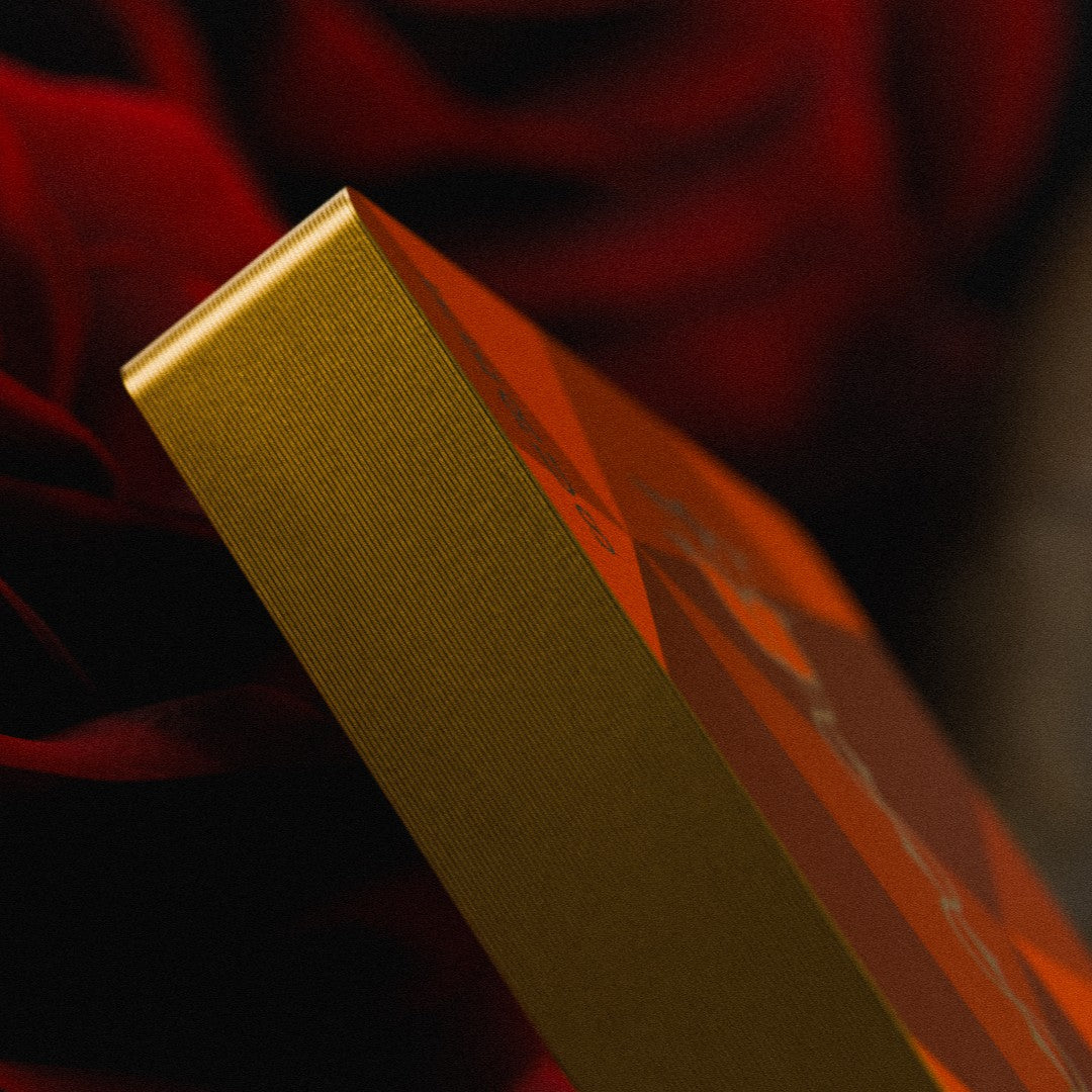 Skulls & Roses Gilded Edition Playing Cards