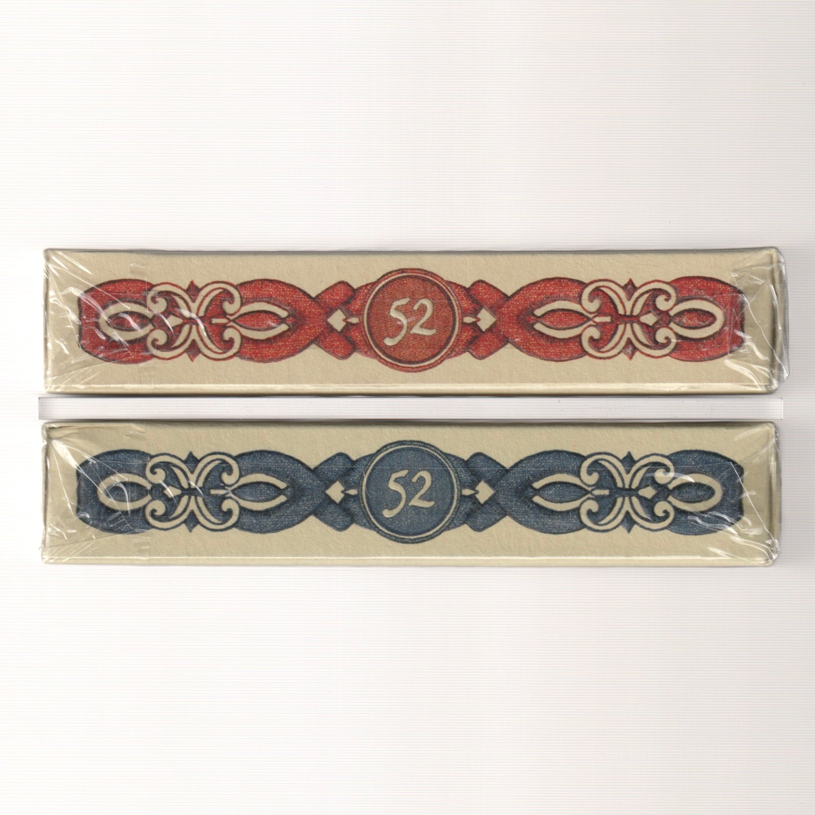 Uusi Classic (Red & Blue) [AUCTION]