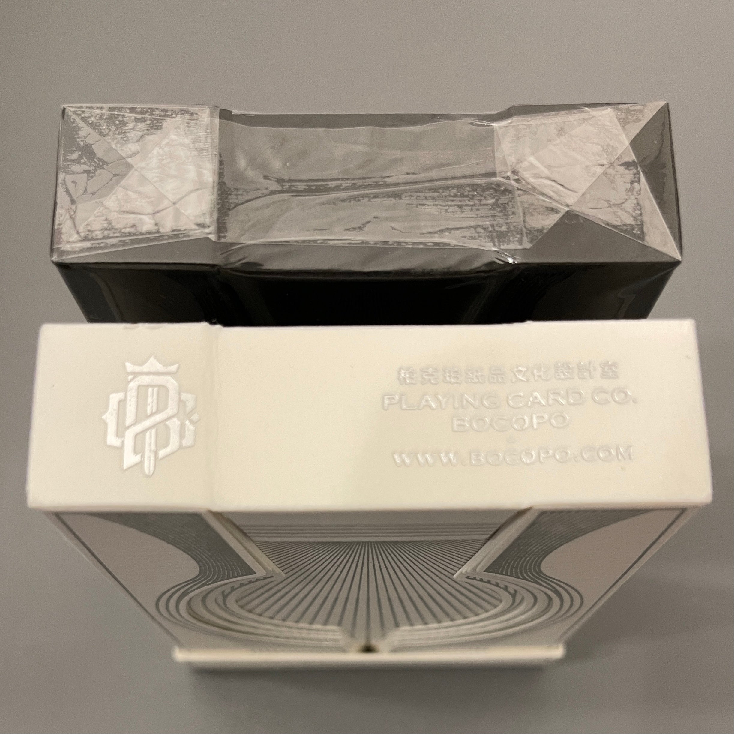 ParasolTree Set (Black & White) [AUCTION]