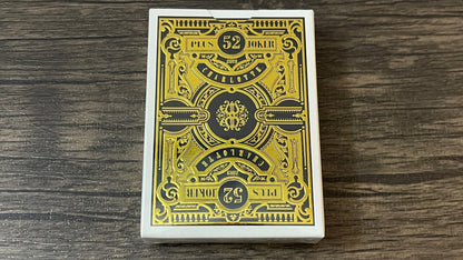 The Entertainer/52+Joker 2019 Club Deck [AUCTION - 2 WINNERS]