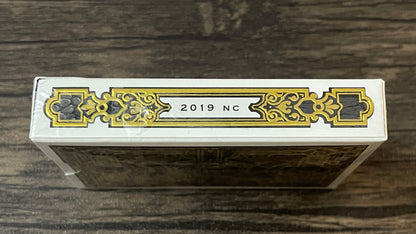 The Entertainer/52+Joker 2019 Club Deck [AUCTION - 2 WINNERS]